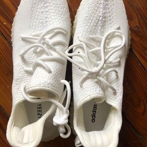 Adidas Yeezy Boost white Sneakers US7 EU40